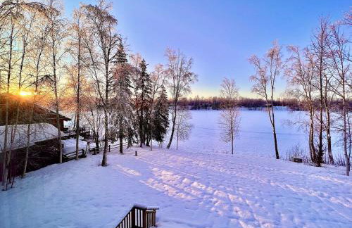 Serene Four Bedroom Lakefront Home - Foto 38