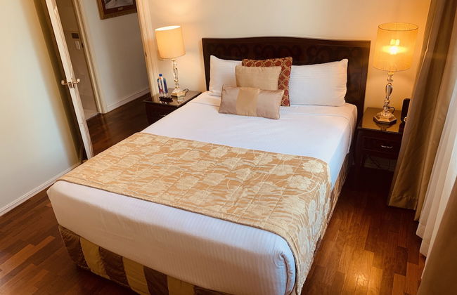 Royal Albert Hotel - Photo 20