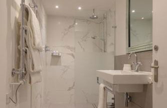 Alexandra Cottage Apartments - Photo 7