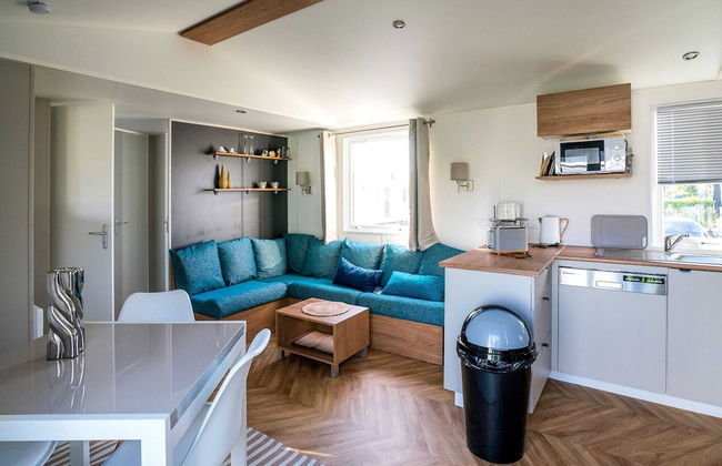 Chalet in Oostkapelle Near Beach & Pool - Photo 9