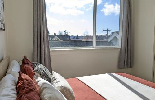 A premier smart condo with parking - Foto 5