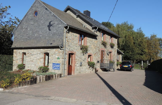 Holiday Home with Sauna, Garden, Terrace, BBQ & Fireplace - Photo 1