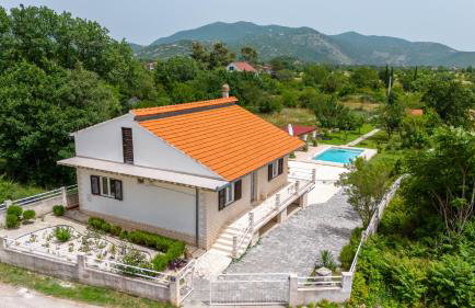 Holiday House Ivan with heated pool - Photo 2