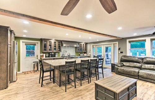 Waterfront Ashland Home about 2 Mi to Downtown! - Foto 4