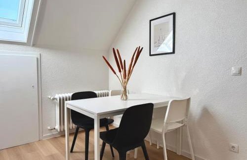 Gemütliches Dach-Apartment in der Stadt - ADAM - - Foto 14