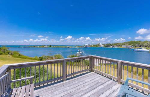 Historic Old Oak Cottage-Great water views! - Foto 38