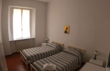 A pochi passi dal mare by PortofinoVacanze - Foto 45