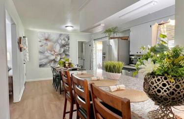 Newly Renovated Home - Sleeps 10 - Foto 14