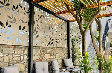 Aesthesis Arxontiko Luxury Rooms - Photo 24