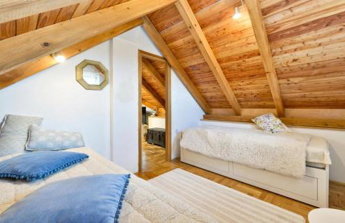 3 Bedroom Beautiful Home In Piscanovec - Foto 26