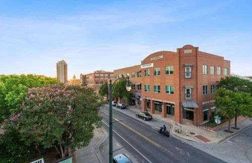 2BR Designer Condo on Trendy East 11th St, Downtown Austin - Foto 57