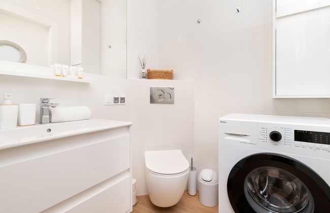 Rustic Style Apartment by Renters - Photo 18