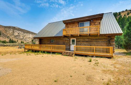 Riverfront Montana Log Cabin with Mountain Views! - Foto 36