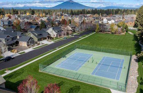 New Build Walk to Sisters Arcade Peloton Fire Pit - Foto 15