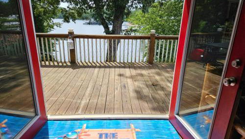 LAKEFRONT Home at Lake Chickamauga! Walk to the Marina! - Foto 3