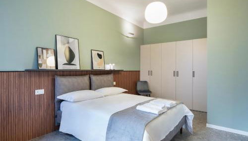 Milan Central Station - Foto 4, wardrobe