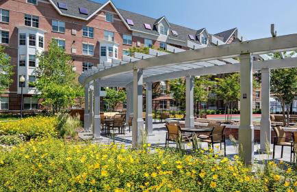 Newport 1 BR w Work Setup by Anyplace - 11747 - Foto 42