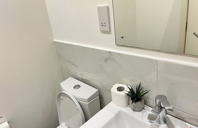 Embassy Gardens Royal Luxury Apartments - Foto 37