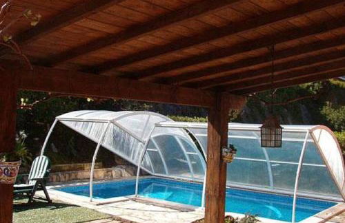 casa a 50 metros de playa con piscina cubierta - Foto 1