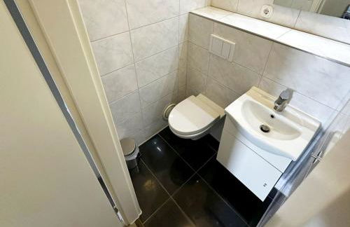 Workers Apartment Duisburg - Foto 33