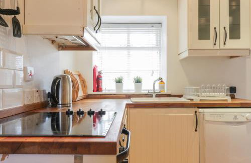 Sweetpea Cottage - Photo 8