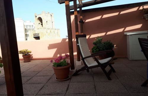 Attico in centro con vista della torre - Cozy penthouse facing to the tower - Foto 15