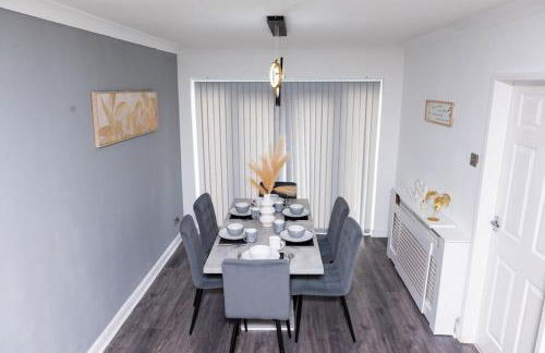 3 Bedroom House Manchester with en-suite Free Wifi and Parking - Foto 19