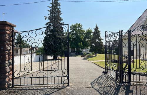 BONNE IDEE - Suite GEORGES - Meublé de tourisme 4 étoiles - Foto 11