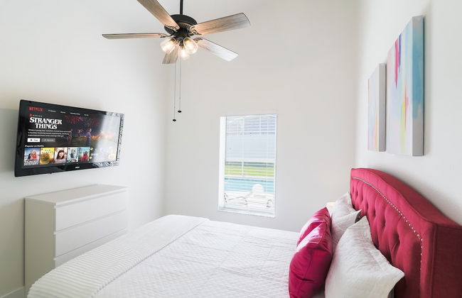 Modern Dream Disney Vacation Getaway Pool - Foto 3