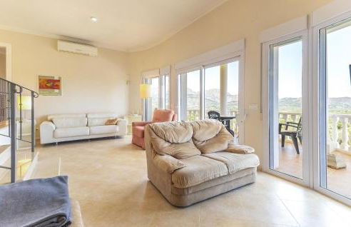 Awesome Home In Orba With Wifi - Foto 4