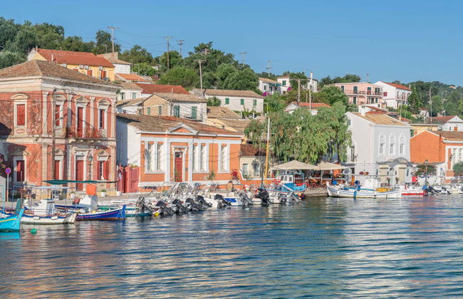 Escursione all'isola di Passo e alle Grotte Blu in barca - Foto 4