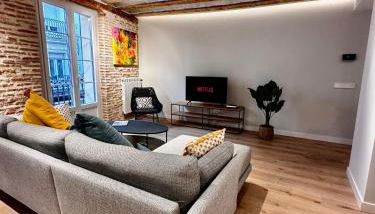 Atuaire Home El Mirador De La Calle la Puebla PARKING INCLUIDO - Foto 4