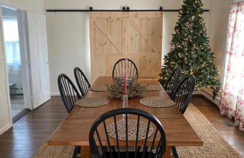 Modern Farmhouse Retreat North Fork Wine Country - Foto 50