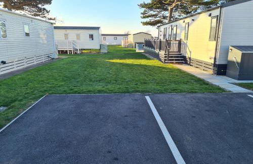 Hoburne Naish CS129 - Photo 10