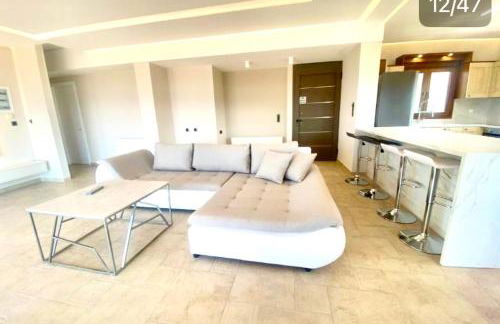 Presidential Sea View - Photo 7