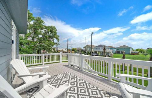 Cozy and charming getaway with deck, close to beach - Foto 25