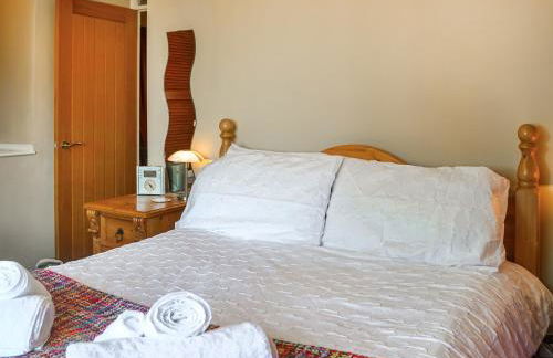 Rowan House - Photo 13