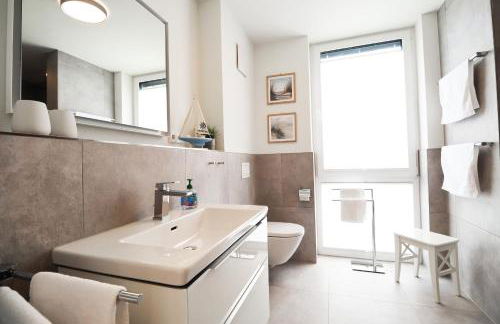 BeltBlick 8 - Moderne Ferienwohnung mit unverbauten Meerblick & Sauna! - Foto 10