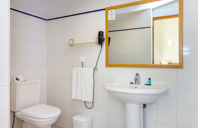 Apartamentos Turísticos Club Ouratlântico - Photo 42