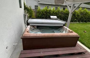 Beautiful 3 Bed Home with a Large Back Yard Outdoor Space - Foto 32