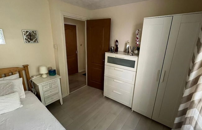 Stunning 3-bed Apartment in Croydon - Foto 4