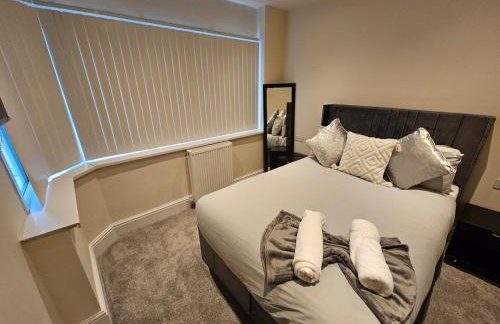 The Rocky Luxe - 4 Bedrooms - Parking - Sleeps 8 - Foto 27