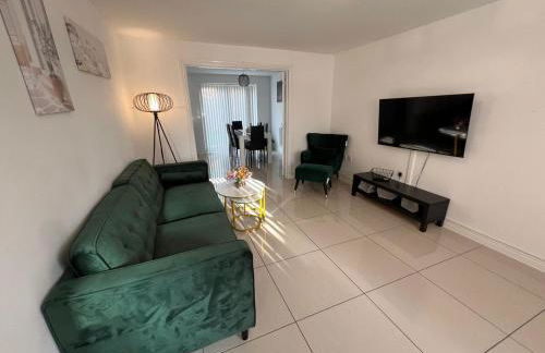 Family Friendly Modern 4BD House - Foto 8