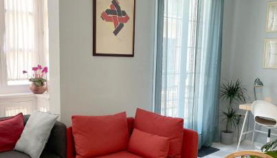 Elegancia y confort en el corazón de Málaga - Foto 2