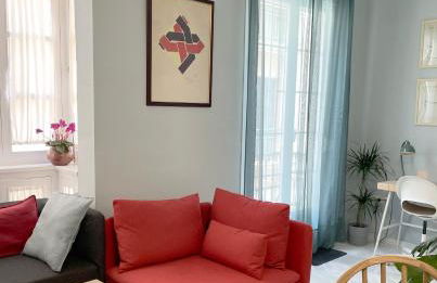 Elegancia y confort en el corazón de Málaga - Foto 2