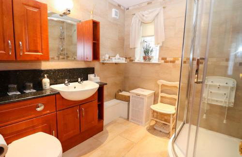 The West Wing - Photo 22