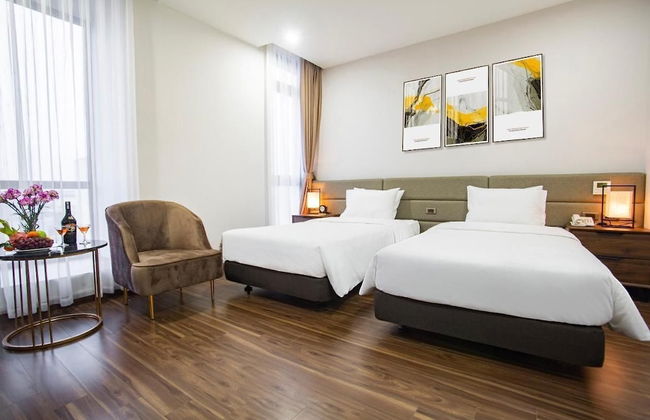 Western Boutique Hotel - Photo 5