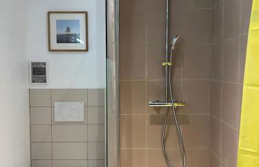 Gîtes OSTAL de Marcillac avec piscine - Petit Bois - Foto 11