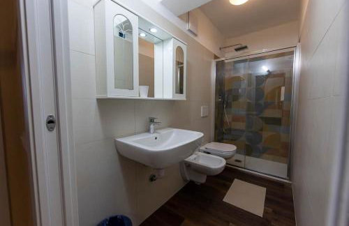 MaR Maturi Appartamenti con due bagni ideali per 6 e 10 persone nel centro di Campiglio - Foto 58