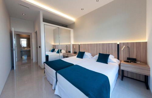 Apartamentos La Laguna II Luxury Apartments - Photo 24